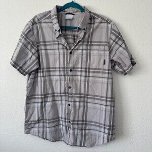 COLUMBIA SPORTSWEAR Casual Button Up Short Sleeve Shirt Mens Size‎ L Gray Plaid